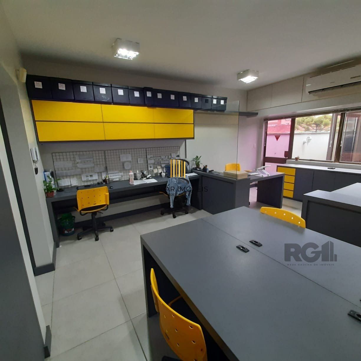 Conjunto/Sala para Venda - 36.49m², 0 dormitórios, Petrópolis