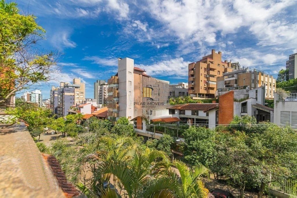 Apartamento 4 dormitórios no bairro Bela Vista