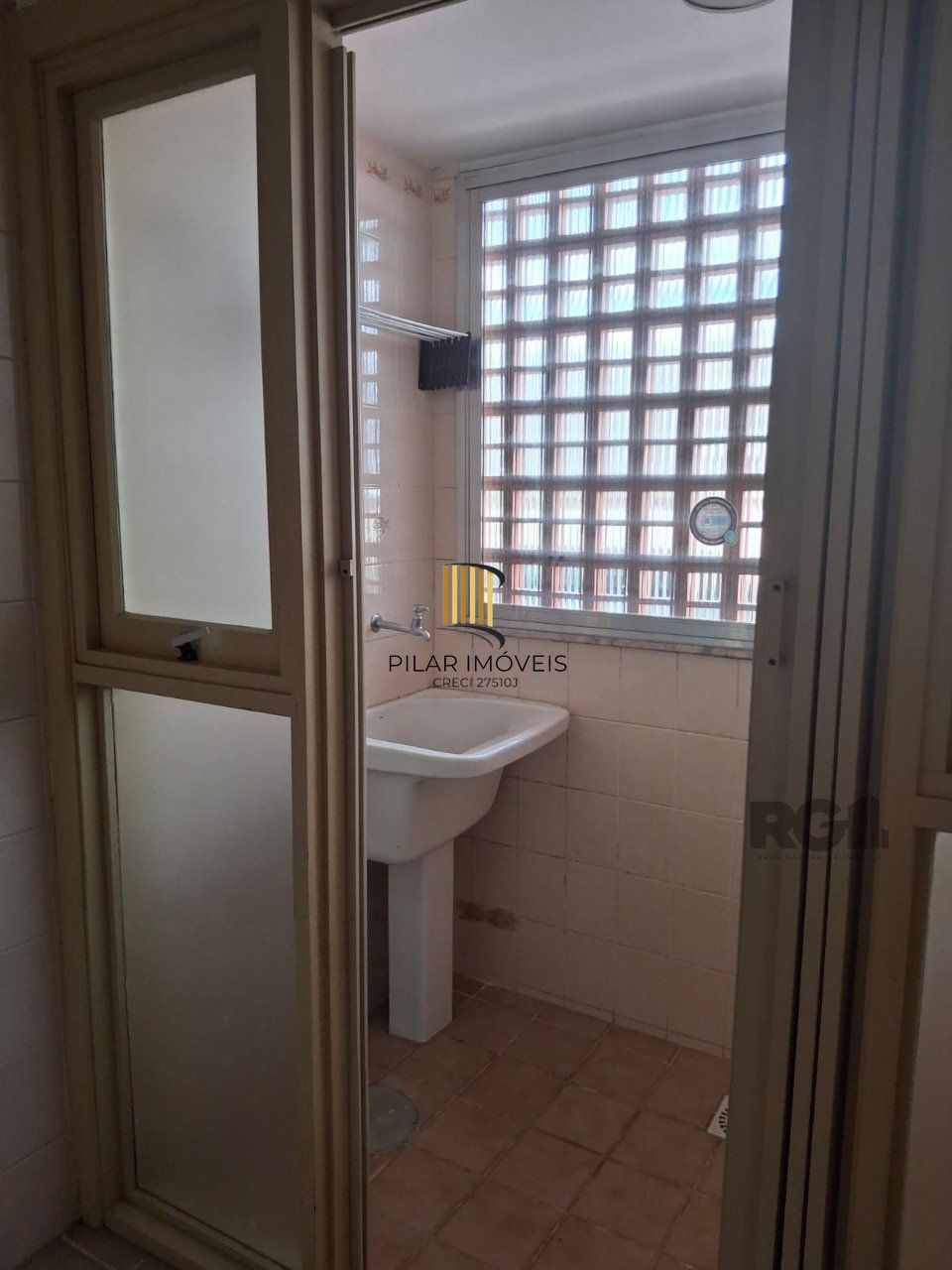 Apartamento 2 dormitórios no bairro Santo Antônio