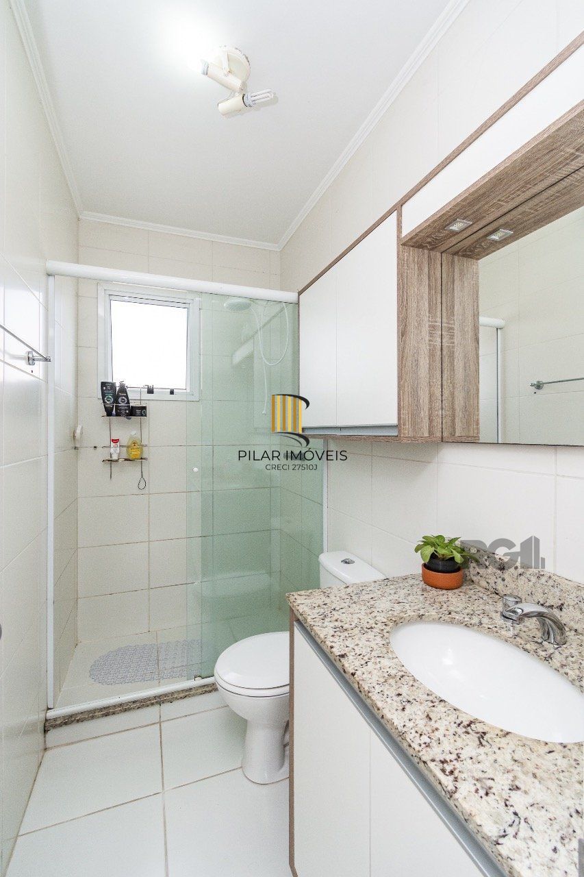 Casa de Condomínio 3 dormitórios no bairro Estância Velha
