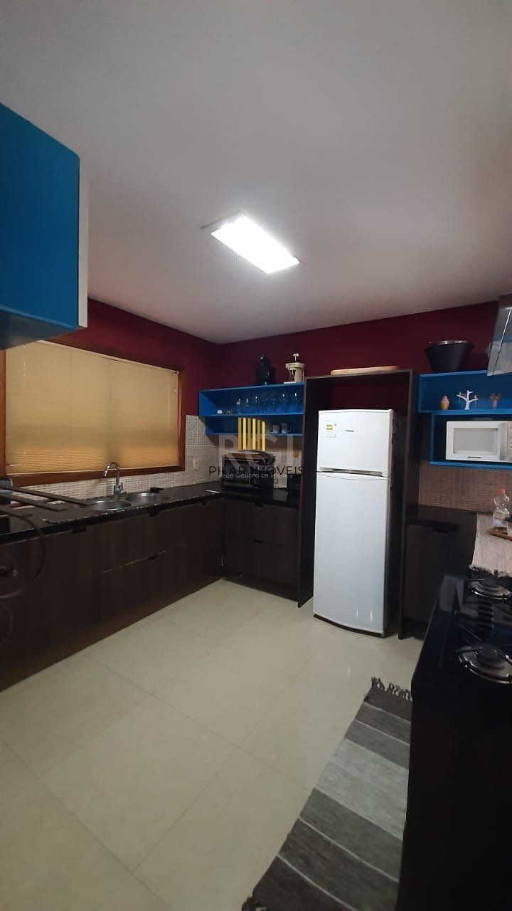 Casa para Venda - 400m², 3 dormitórios, sendo 1 suites, Vila Morada Gaúcha