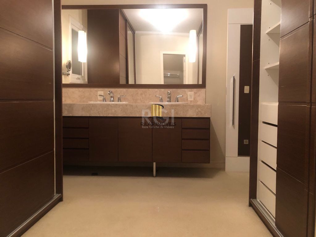 Casa Condominio para Venda - 405m², 3 dormitórios, sendo 3 suites, 4 vagas - Agronomia