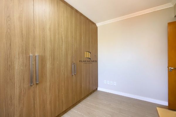 LINDO APARTAMENTO NO MENINO DEUS com 116 M PRIVATIVOS ANDAR ALTO, 3 DORMITÓRIOS COM SUÍTE E 2 VAGAS INDIVIDUAIS ESCRITURADAS E COBERTAS