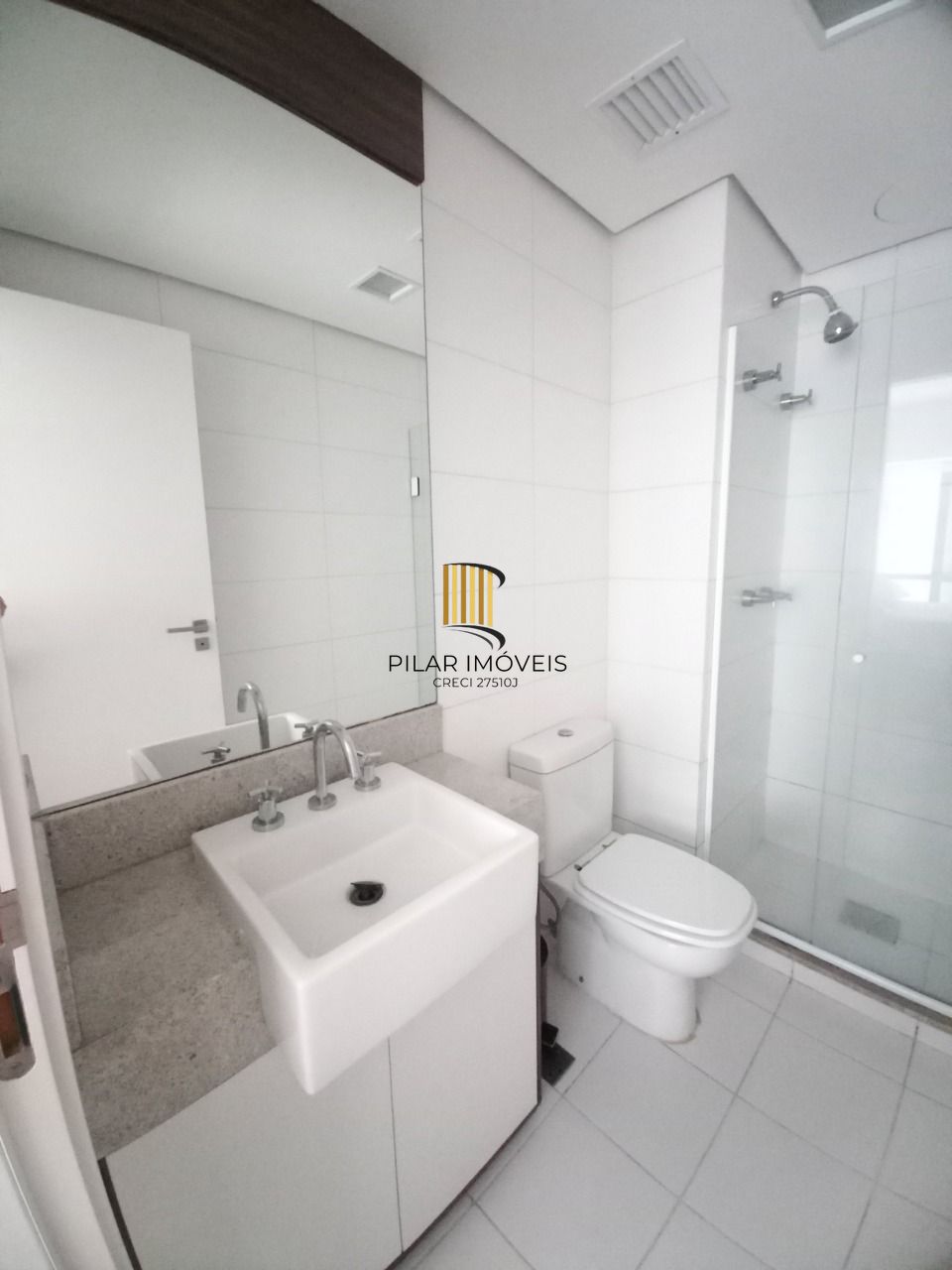 Apartamento para Locação/Aluguel - 38.96m², 1 dormitório, 1 vaga - Praia de Belas