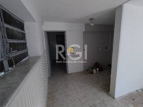 Casa 3 dormitórios no bairro Passo da Areia