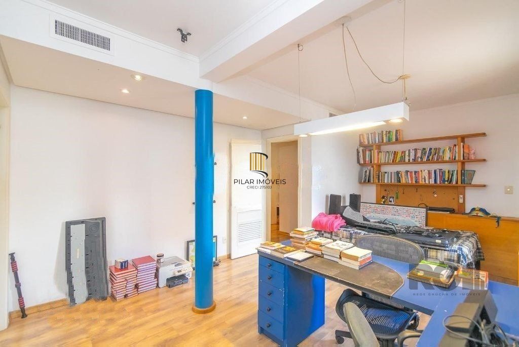 Apartamento 4 dormitórios no bairro Bela Vista