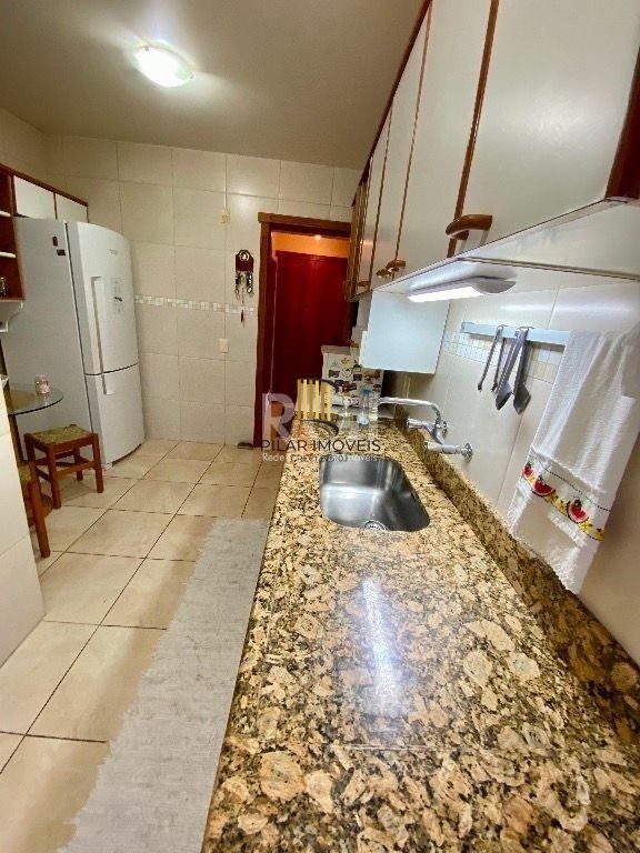 Apartamento para Venda - 129m², 3 dormitórios, sendo 1 suites, 1 vaga - Petrópolis