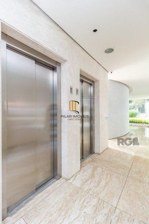 Apartamento 4 dormitórios no bairro Bela Vista