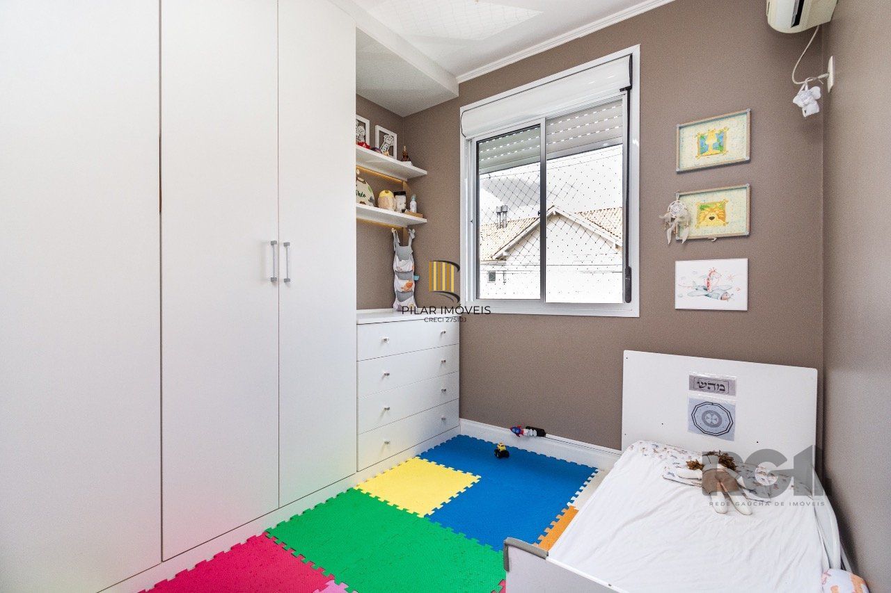 Casa de Condomínio 3 dormitórios no bairro Estância Velha