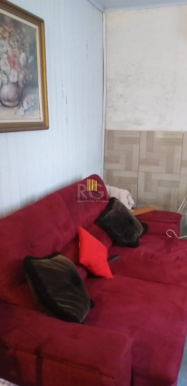 Casa para Venda - 49m², 1 dormitório, 2 vagas - Aparecida