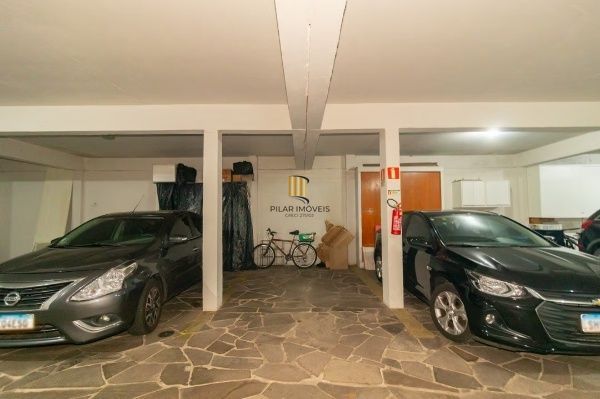 Apartamento com 2 quartos e 84m² no bairro Santo Antônio em Porto Alegre