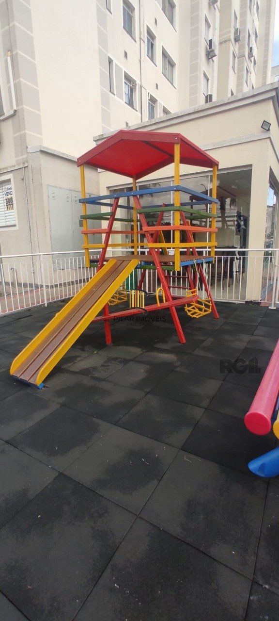 Apartamento 2 dormitórios no bairro Humaitá