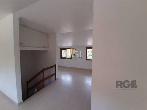 Casa 3 dormitórios no bairro Cavalhada