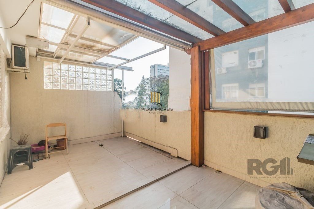 Cobertura 2 dormitórios no bairro Passo da Areia