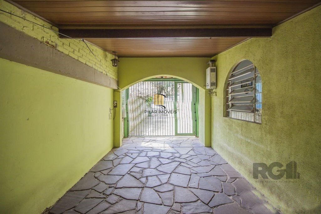 Casa 3 Dormitório(s) Bairro Santa Maria Goretti