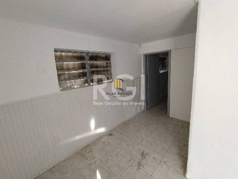 Casa 3 dormitórios no bairro Passo da Areia
