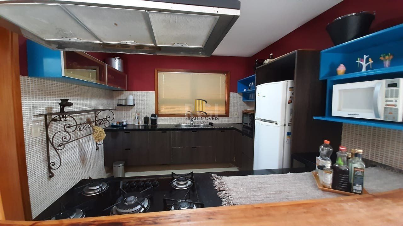 Casa para Venda - 400m², 3 dormitórios, sendo 1 suites, Vila Morada Gaúcha