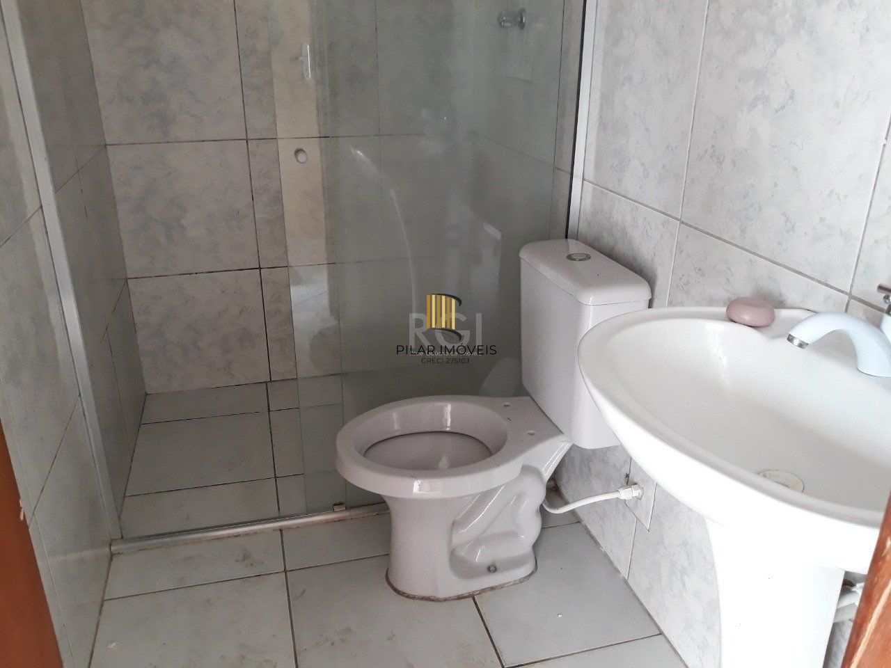 Sobrado para Venda - 420m², 3 dormitórios, sendo 1 suites, 8 vagas - Vila Eunice Nova
