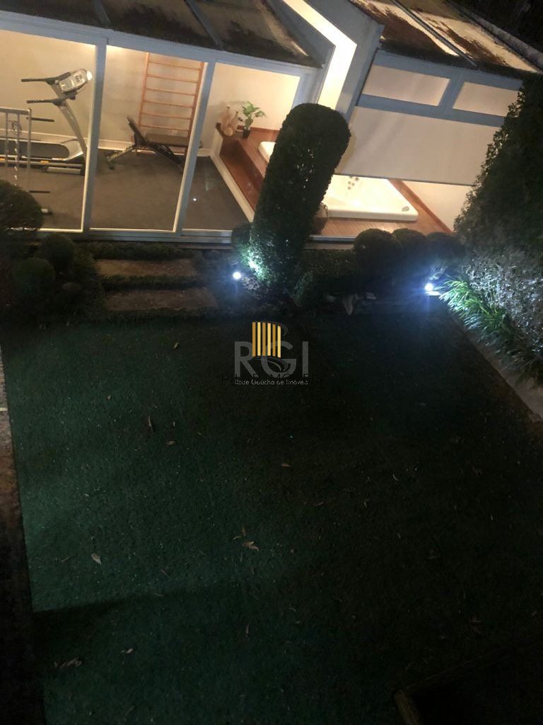 Casa Condominio para Venda - 405m², 3 dormitórios, sendo 3 suites, 4 vagas - Agronomia