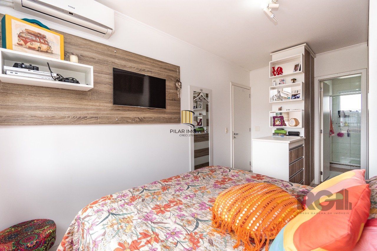 Casa de Condomínio 3 dormitórios no bairro Estância Velha