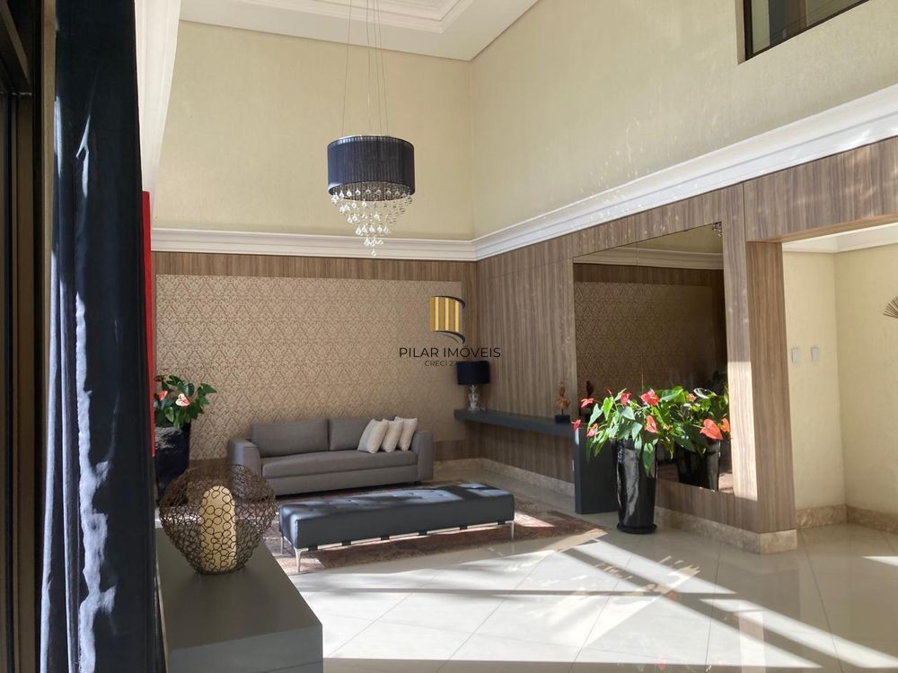 LINDO APARTAMENTO NO MENINO DEUS com 116 M PRIVATIVOS ANDAR ALTO, 3 DORMITÓRIOS COM SUÍTE E 2 VAGAS INDIVIDUAIS ESCRITURADAS E COBERTAS