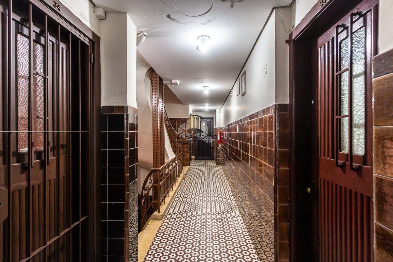 Apartamento reformado 2 Dormitório(s) Bairro Floresta