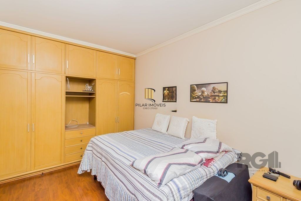 Apartamento 4 dormitórios no bairro Mont Serrat