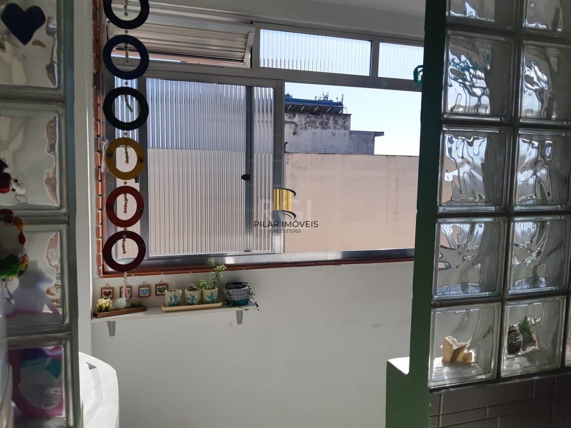 Apartamento para Venda - 73.04m², 2 dormitórios, 1 vaga - Floresta