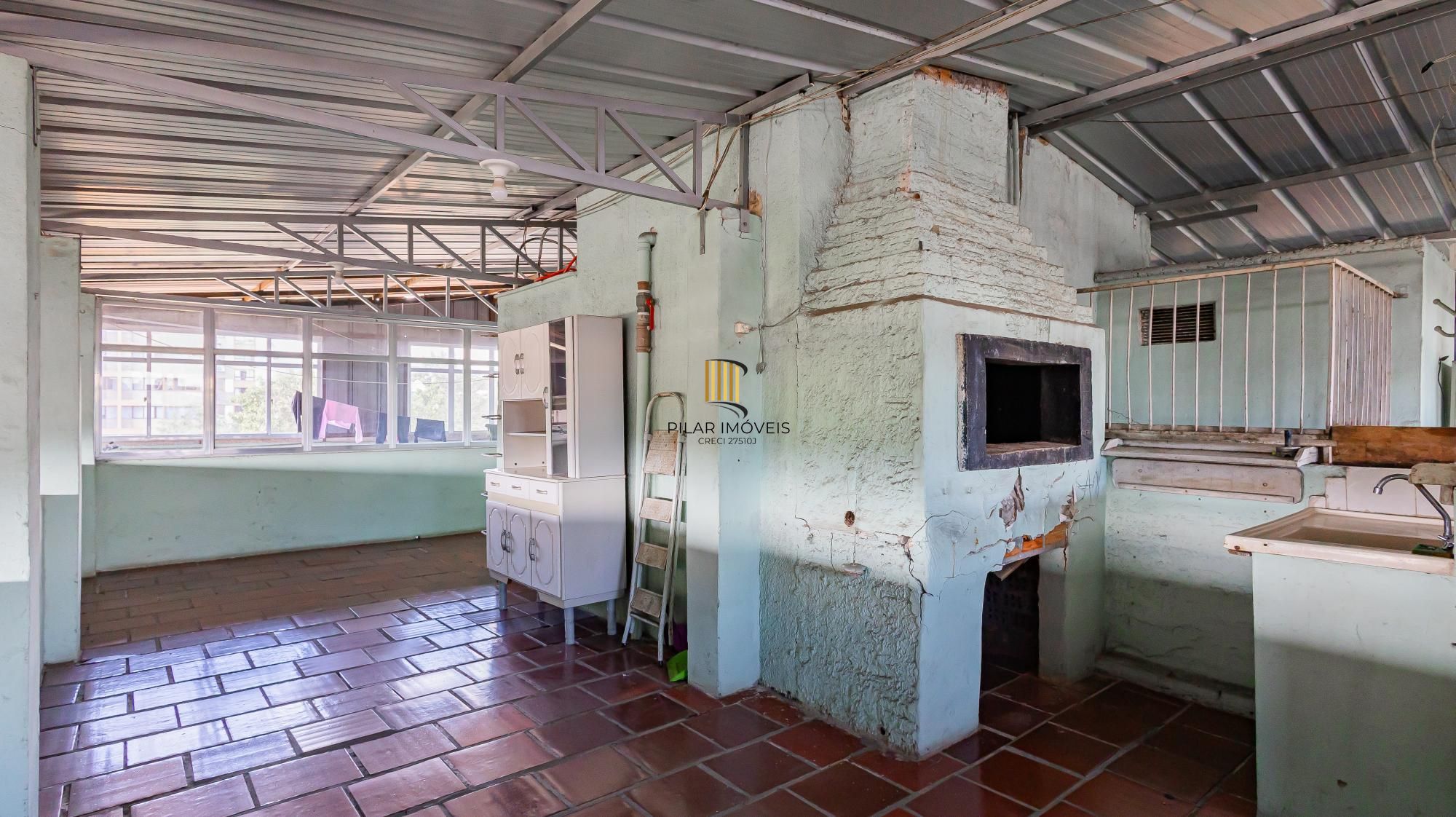 Apartamento 2 dormitórios no bairro Passo da Areia