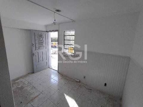 Casa 3 dormitórios no bairro Passo da Areia