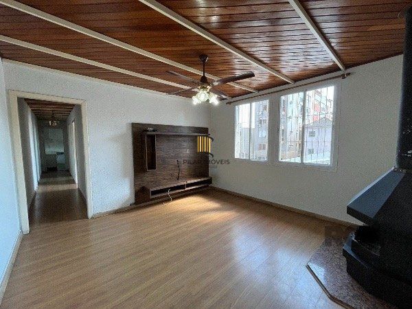 Apartamento 3 dormitórios no bairro Menino Deus