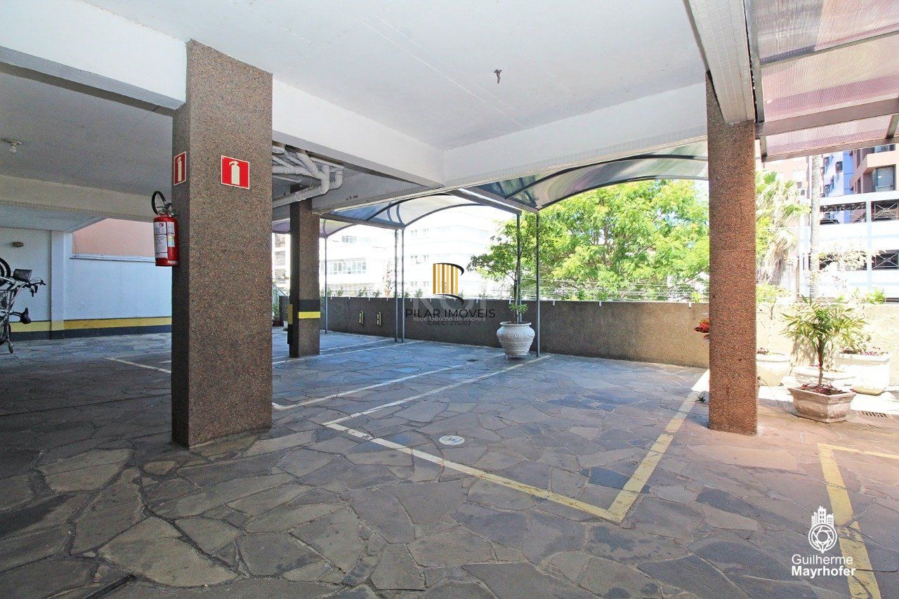 Apartamento para Venda - 76.17m², 2 dormitórios, sendo 1 suites, 2 vagas - Menino Deus