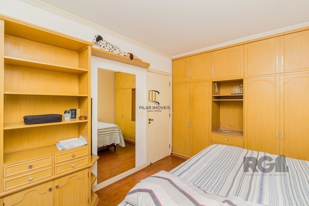 Apartamento 4 dormitórios no bairro Mont Serrat