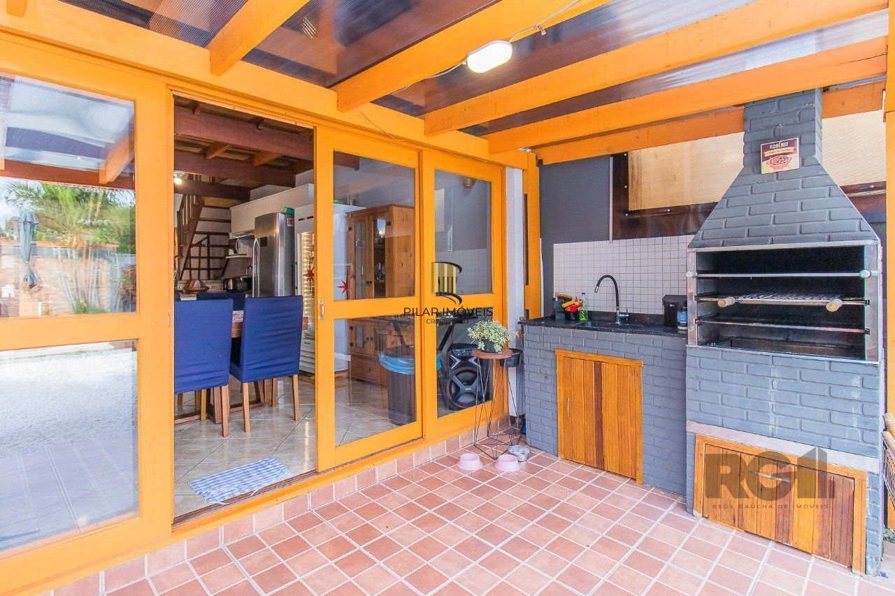 Casa de Condomínio 3 dormitórios no bairro São Lucas