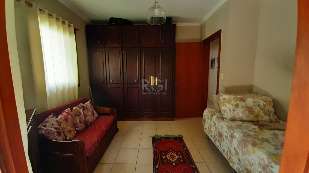 Casa para Venda - 400m², 3 dormitórios, sendo 1 suites, Vila Morada Gaúcha