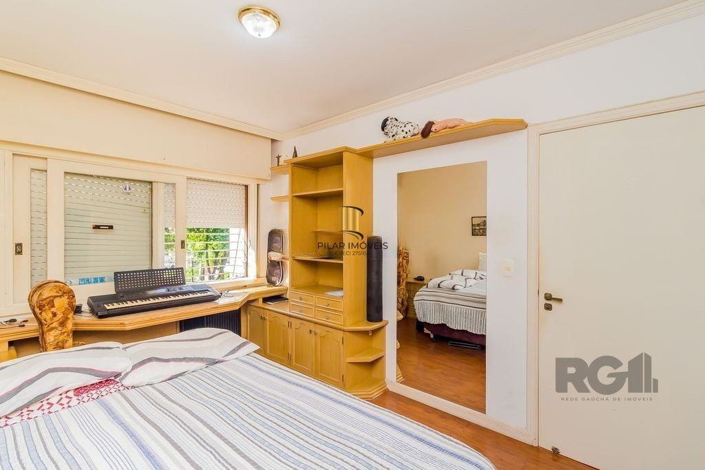 Apartamento 4 dormitórios no bairro Mont Serrat