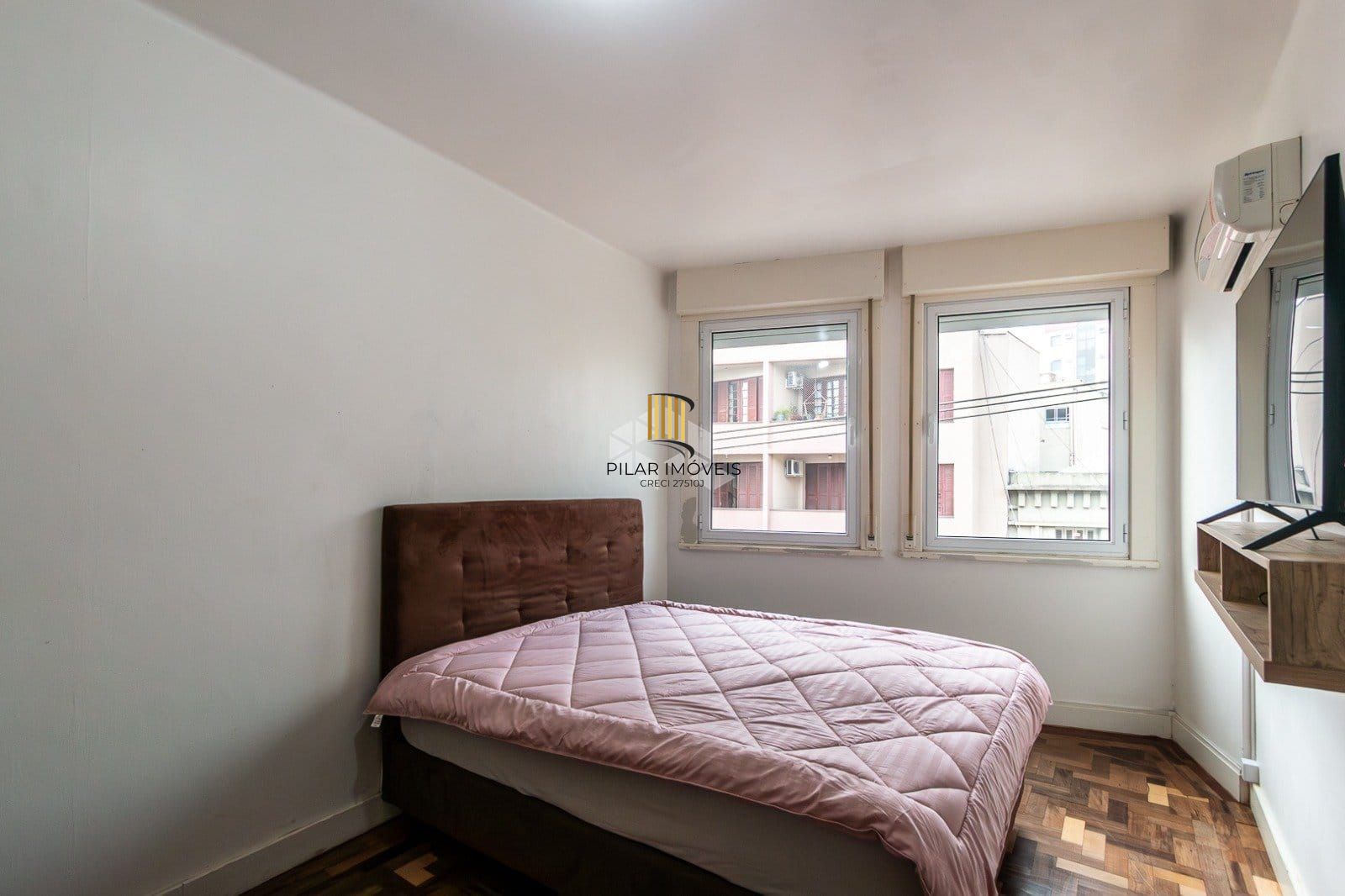 Apartamento reformado 2 Dormitório(s) Bairro Floresta