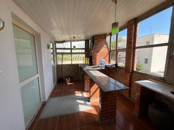 Apartamento 3 dormitórios no bairro Menino Deus