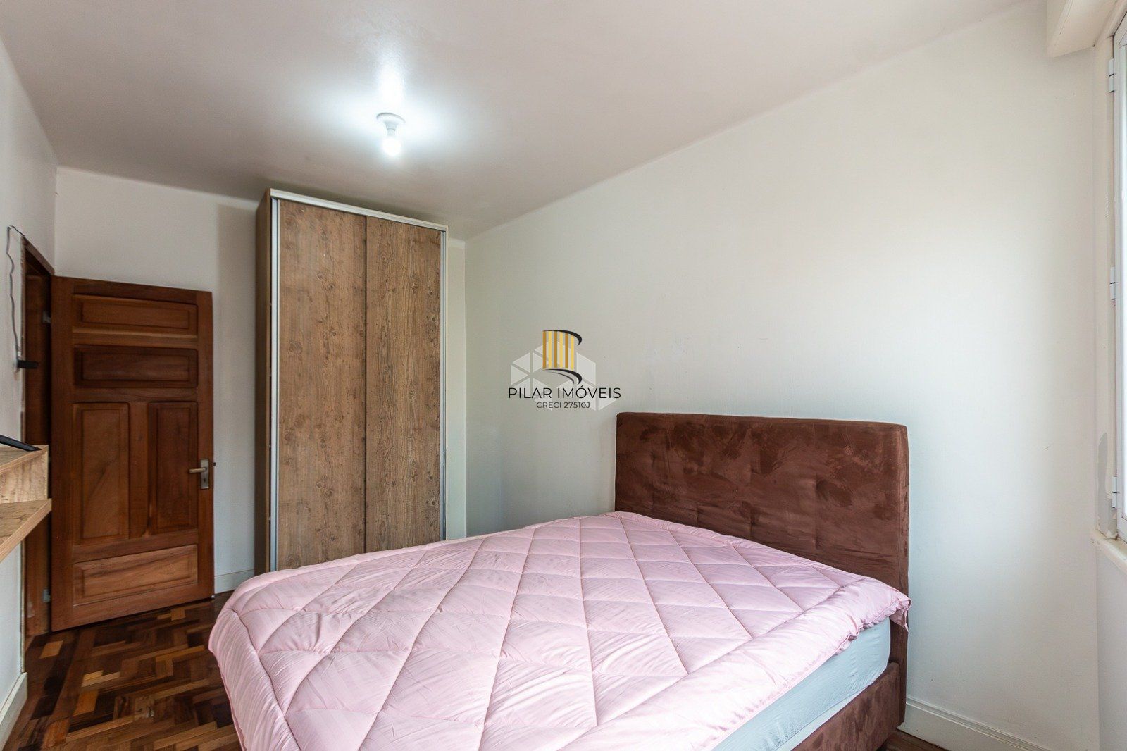 Apartamento reformado 2 Dormitório(s) Bairro Floresta