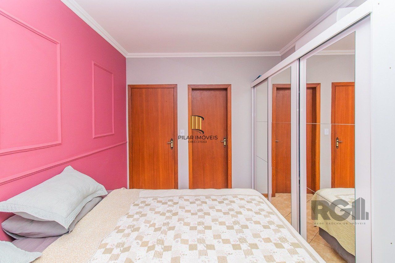 Casa de Condomínio 3 dormitórios no bairro São Lucas