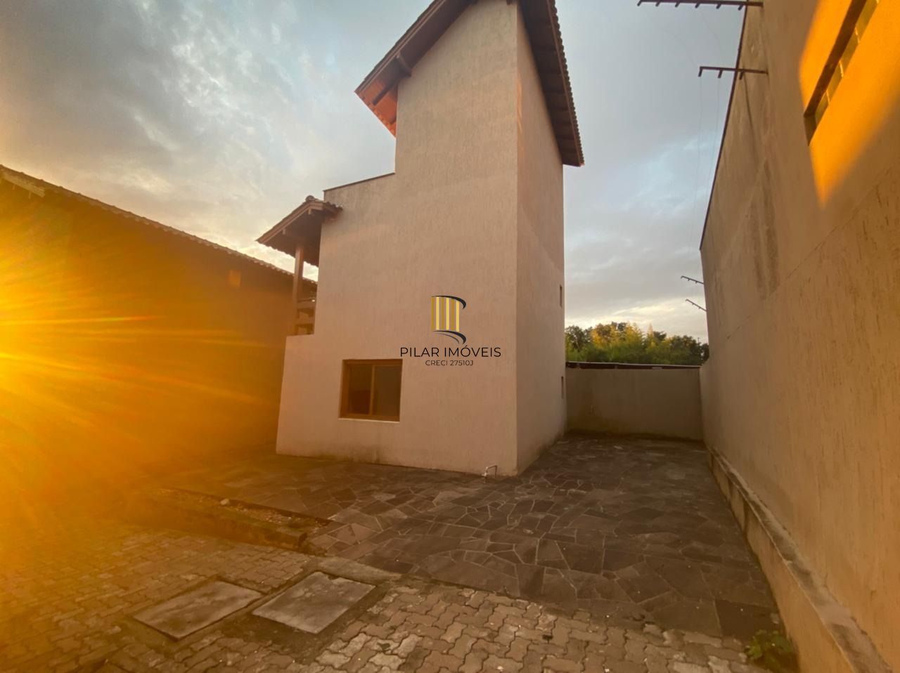 Casa Condominio para Venda - 1200m², 3 dormitórios, sendo 1 suites, 2 vagas - Ipanema