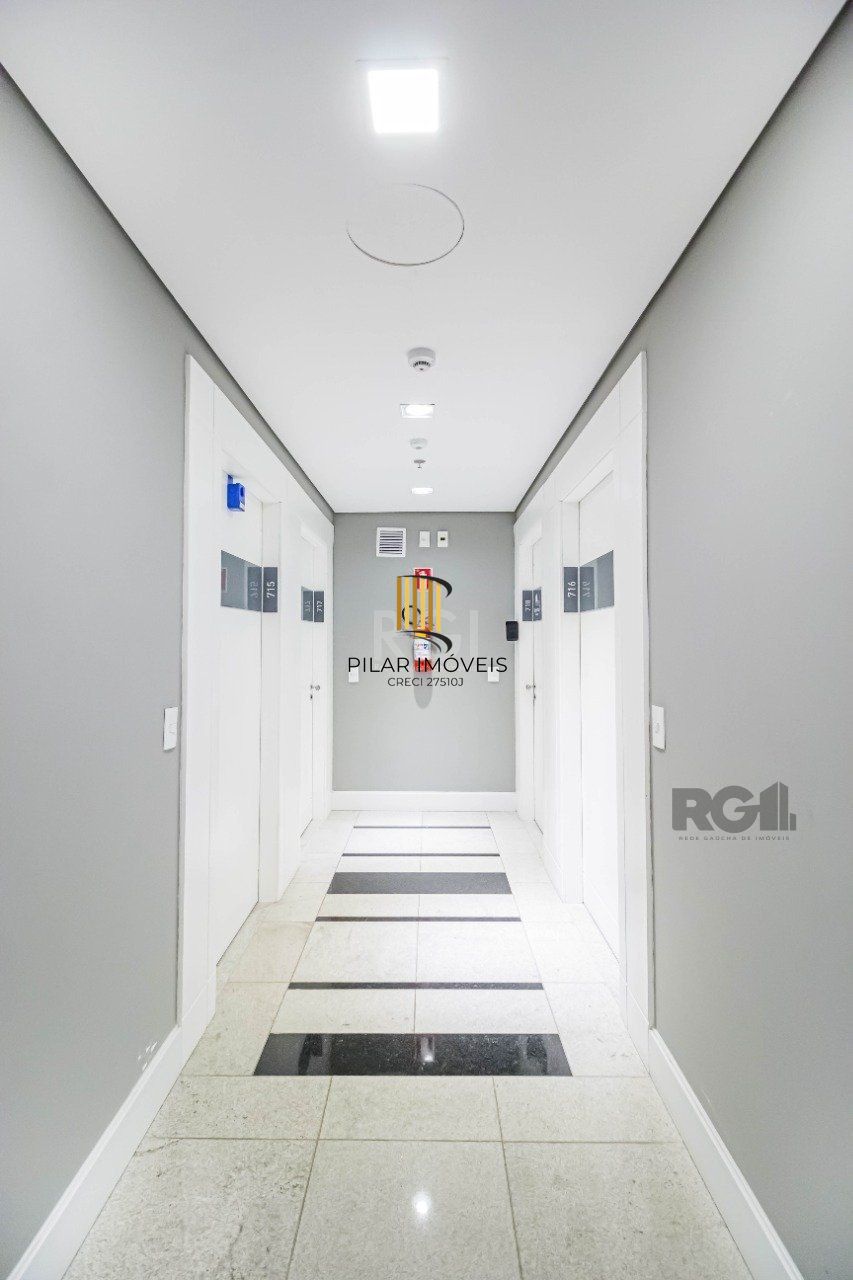 Sala Comercial no bairro Mont Serrat