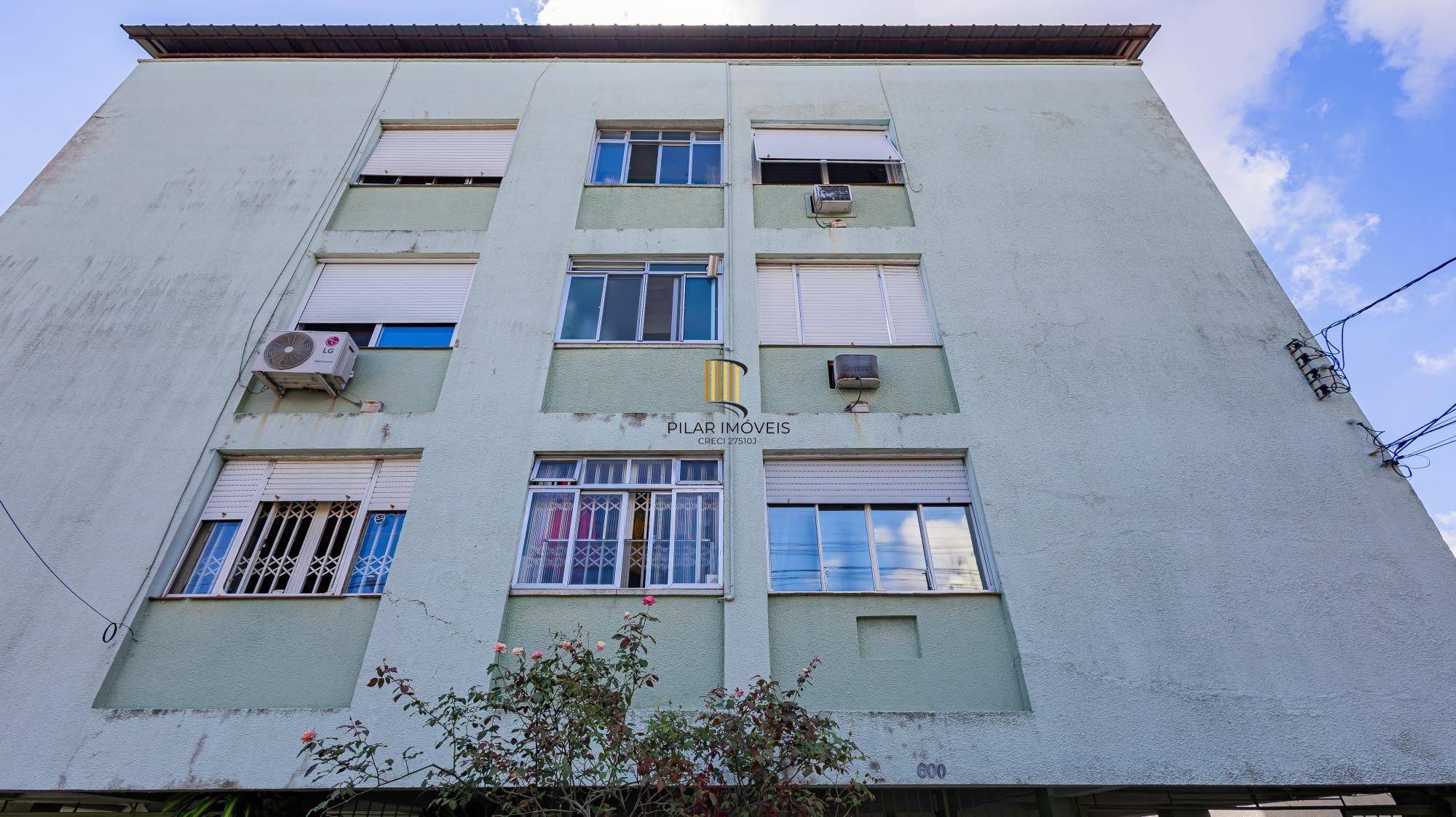 Apartamento 2 dormitórios no bairro Passo da Areia