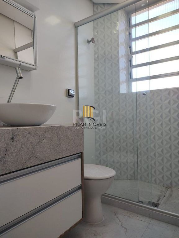 Apartamento 2 Dormitório(s) Bairro Farroupilha