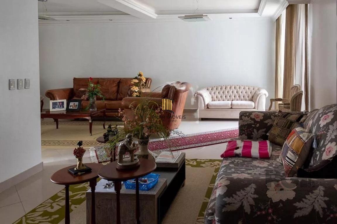 Casa 4 dormitórios no bairro Jardim Lindóia