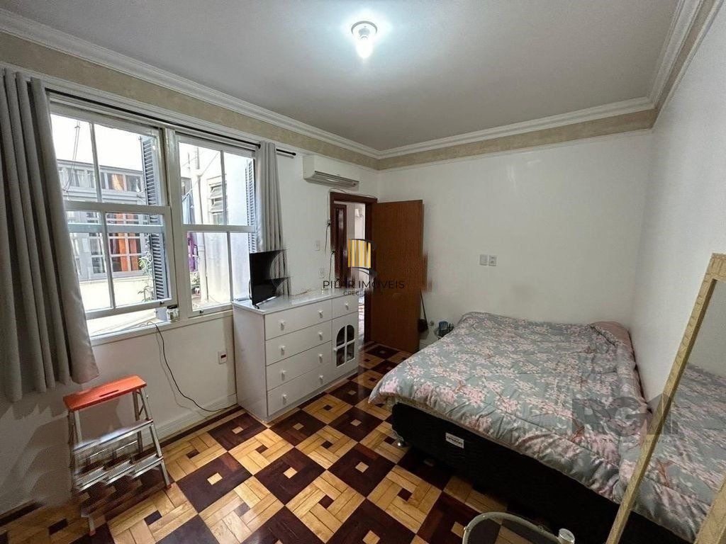Apartamento 2 Dormitório(s) Bairro Passo da Areia