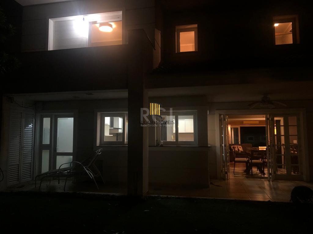 Casa Condominio para Venda - 405m², 3 dormitórios, sendo 3 suites, 4 vagas - Agronomia