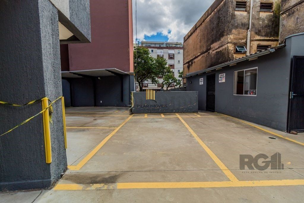 Apartamento 2 dormitórios no bairro Menino Deus