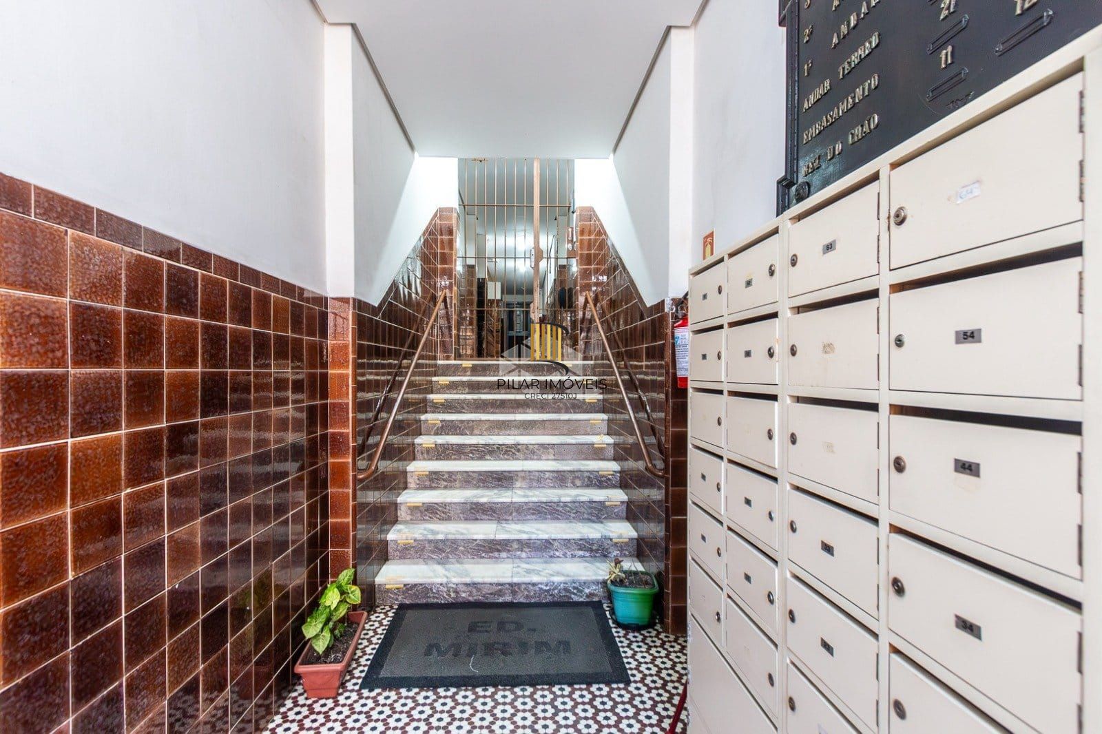 Apartamento reformado 2 Dormitório(s) Bairro Floresta