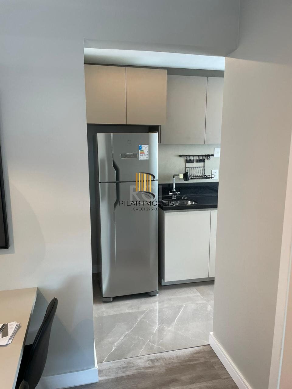 Apartamento para Venda - 39.18m², 1 dormitório, sendo 1 suites, 1 vaga - Partenon